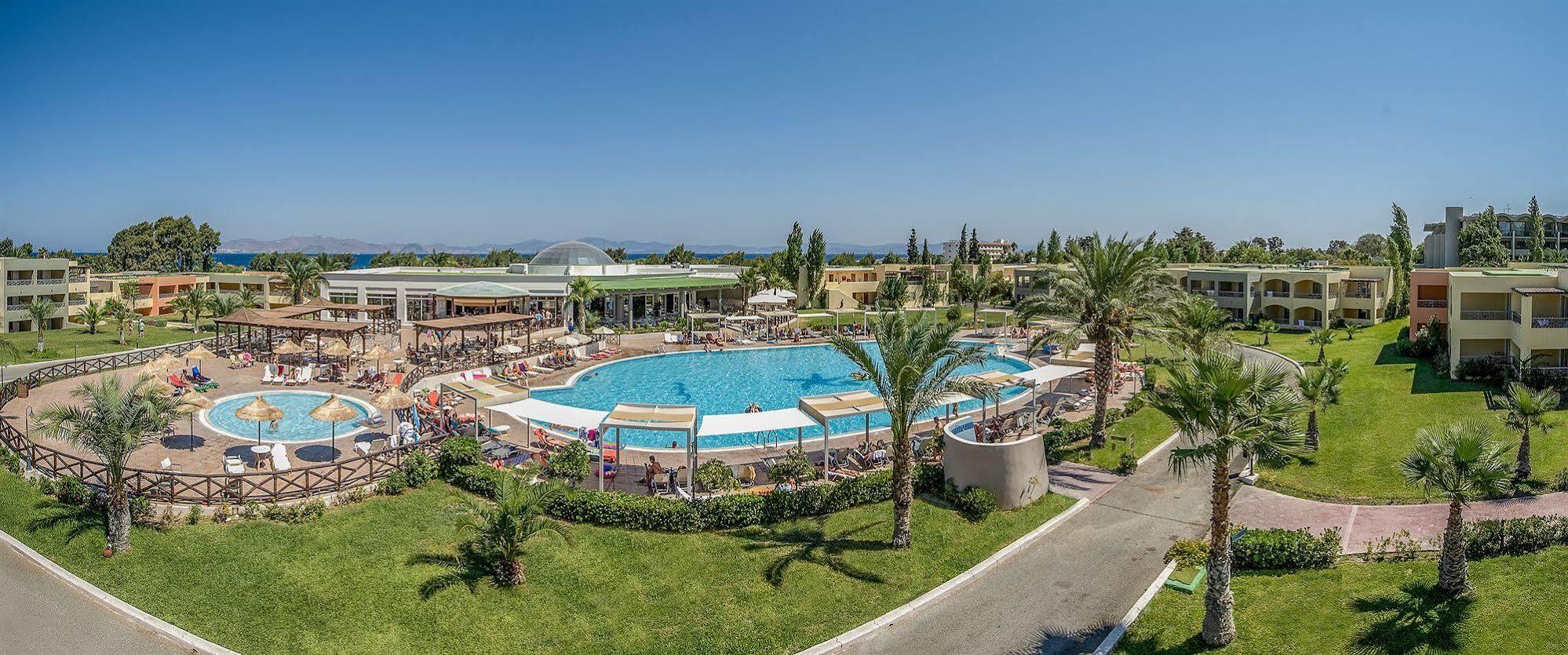 Kipriotis Maris Suites Псалиди Экстерьер фото